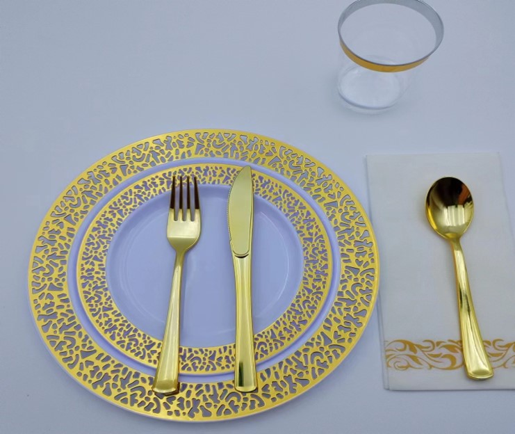 Tableware Set  plastic - Gold